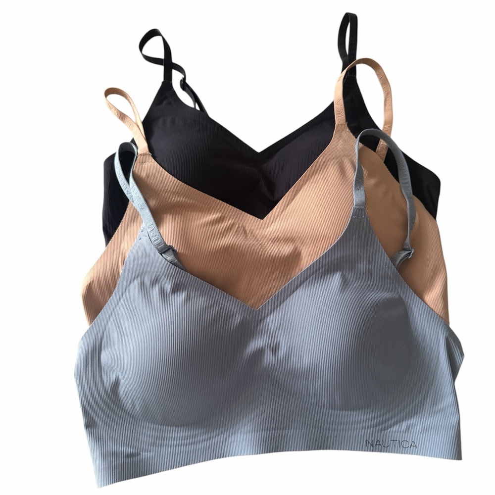 Nautica Trio
Gel-Bonded Lounge Bras Size M EUC